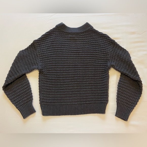 Charcoal Gray Sweater - Picture 4 of 4
